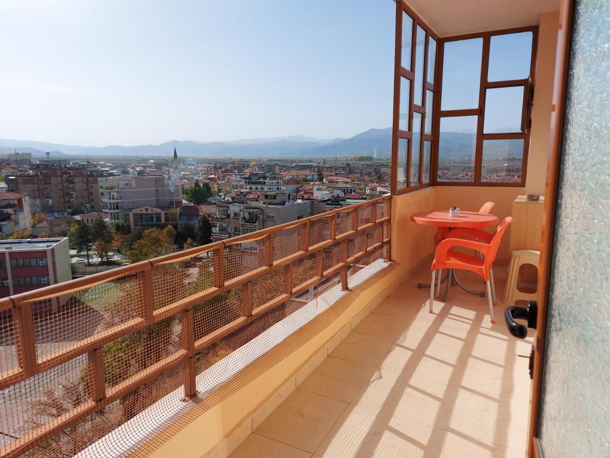 Geni Apartment Корча Екстер'єр фото